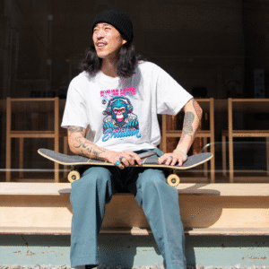 T-SHIRT OVER "Future Beats"